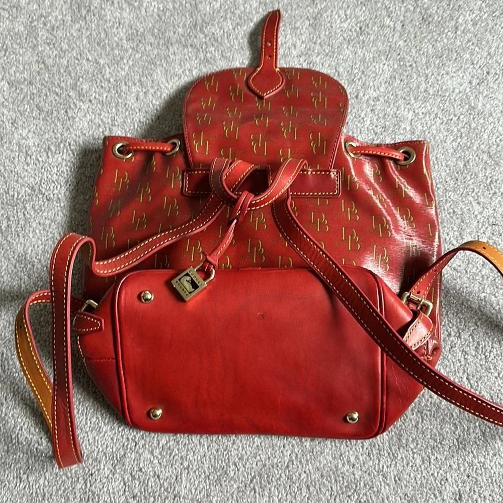 Dooney & Bourke 1975 Murphy Monogram Vintage Red Backpack GUC - Picture 5 of 13